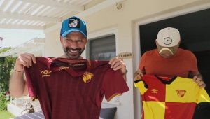 Göztepe, yeni sezon formalarını evlerde tanıttı