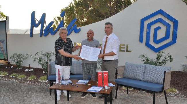 Hayırsever iş adamı Çeşme'deki öğretmenlere lojman yapacak