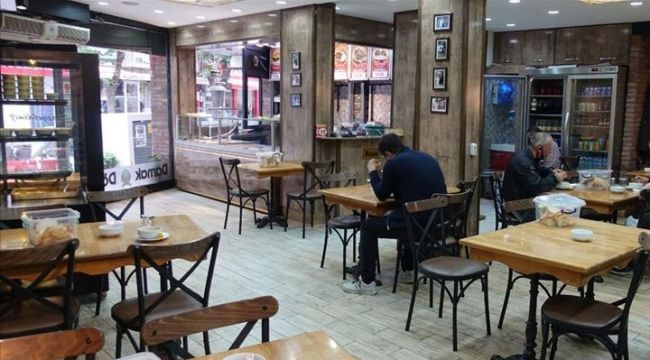 İki doz aşısını olmayan restoranlara giremesin