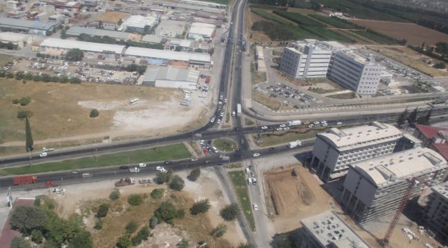 İzmir'de jandarmadan helikopterli trafik denetimi