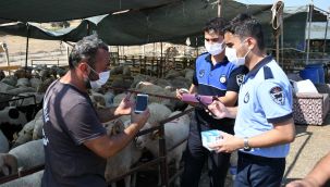 Karabağlar'da kurban satış alanlarına sıkı kontrol