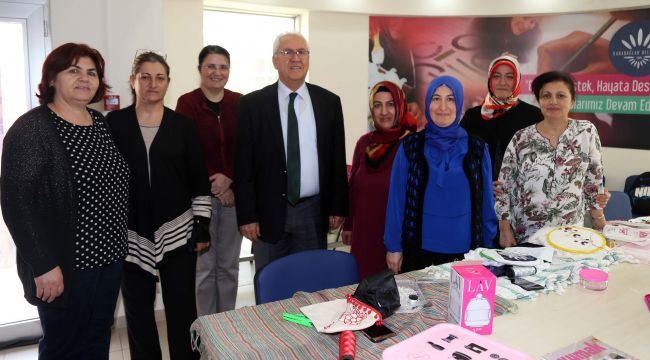 Karabağlar'da semt merkezlerinin sayısı artıyor