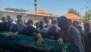 Kazada hayatını kaybeden sendika genel başkanı toprağa verildi