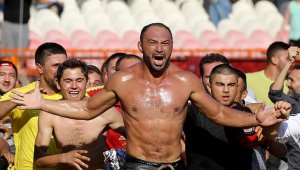 Kırkpınar'da başpehlivan Ali Gürbüz