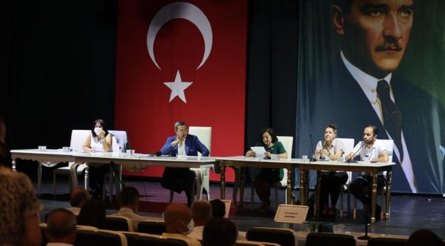 Konak Meclisi riskli yapılar için acil toplandı