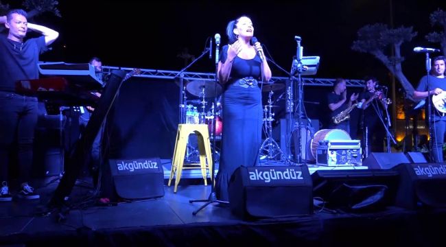 Kuşadası'nda nostalji rüzgarı esti