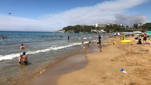 Manavgat'taki yangın Alanya sahillerinden görülüyor