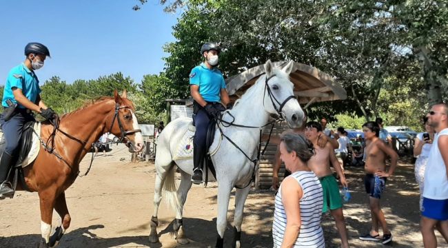 Milli parkın sahilleri atlı jandarma'ya emanet