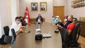 Olumsuz algıları kırıp örnek olmak istiyoruz