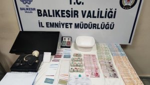 Parti binasını kumarhaneye çevirdiler