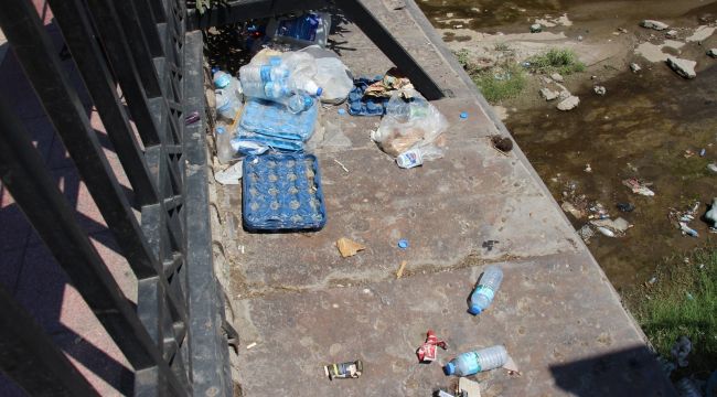 Tabakhane Deresi çöplüğe döndü