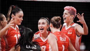 Tarihimizde ilk! Filenin Sultanları çeyrek finalde