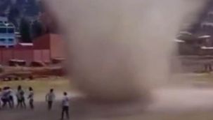 Turistik beldede hortum paniği