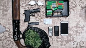 Yasa dışı silah ticareti olayına 15 tutuklama