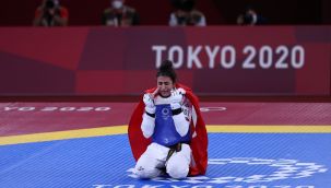 Yine tekvando: İkinci madalya Hatice Kübra'dan