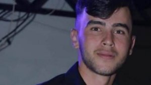 18 yaşındaki sürücü şarampole yuvarlanan traktörde yaşamını yitirdi