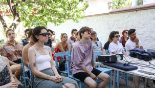 AISEC gençleri kent turizmi için Buca'da 