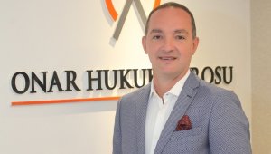 Aşı olmayan çalışanın işine son verilebilir