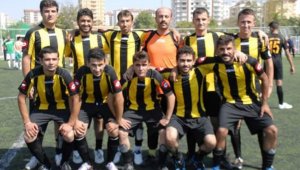 Babasının koruduğu kaleyi oğlu devraldı