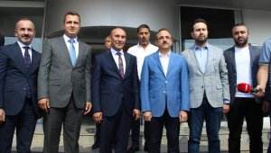 Başkan Soyer'den AK Parti'li Sürekli'ye ziyaret