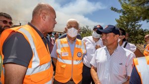 Başkan Soyer'den yangın mağdurlarına ziyaret