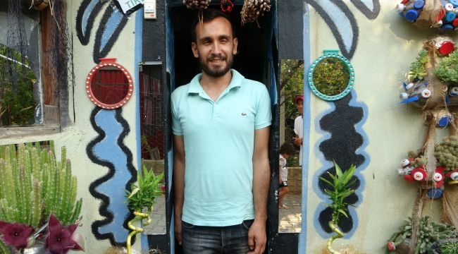 Bu kafeye kilolular giremiyor!