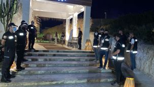 Çeşme'de polisten şok baskınlar