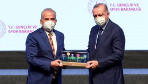 Denizli'ye 'Genç Şehirler' ödülü
