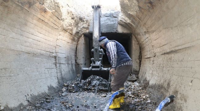 'Dere yatakları ve kanallara çöp atmayın' uyarısı