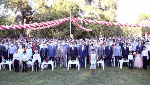 İzmir'de hayırseverlerin de desteği ile bin 81 çocuk için sünnet şöleni 