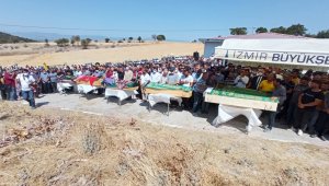 İzmir'de uçuruma yuvarlanan minibüste ölen 6 kişi son yolculuğuna uğurlandı