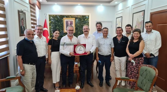 İzmir'deki Salihlililerden ziyaret turu