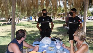 Kuşadası'nda zabıta ekiplerinden yangın uyarısı