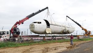 Pistten çıkan uçak, pide salonu oluyor