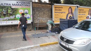 Simitçiyi ecel yolda yakaladı