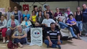 'Sosyal hayatta engel yok' diyerek doyasıya eğlendiler