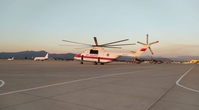 Tek sortide 15 ton su boşaltıyor