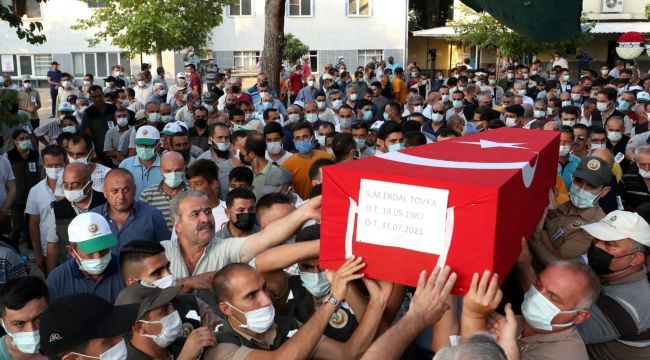 Yangın şehidine acı veda