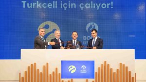 Yüzde 23,5 büyüyen Turkcell, yıl sonu hedefini yükseltti