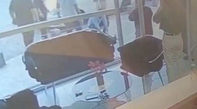 3. kattan zemine çakılan bebek hayata döndürüldü