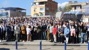 AK Parti 200 kişiyle Karabağlar'da