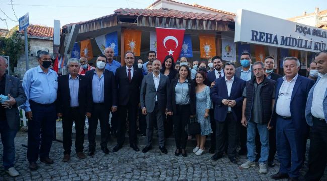  AK Parti danışma meclisi toplantısı Foça'da yapıldı