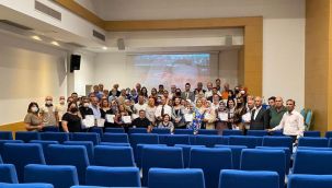 AK Parti İzmir'de parti içi eğitimler sürüyor