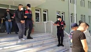 Alkollü maganda husumetlisi yerine başkasını vurdu