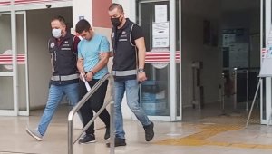 Azılı hırsız uykusunda yakalandı