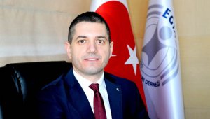 Başkan Yelkenbiçer; "İzmir, zaferin taçlandırıldığı yerdir"