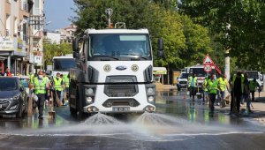 Buca'da sonbahar temizliği