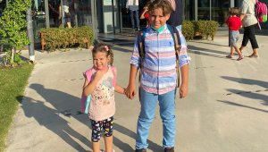 Depremin sembolü Ayda okullu oldu