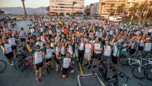 "Dünya Mirası Yolunda" İzmir'de pedal çevirdiler