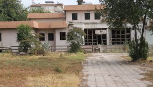 Eski müze, bağımlıların ve hırsızların mekanı oldu